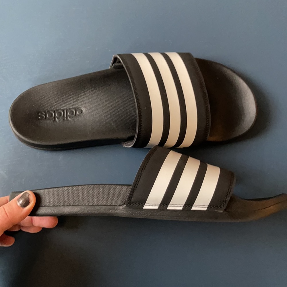 Adilette comfort slides